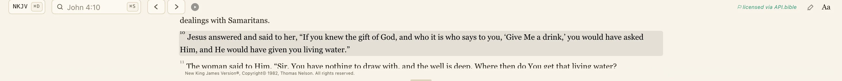 The reader showing John 4:10 in the New King James Version, with the active verse highlighted.